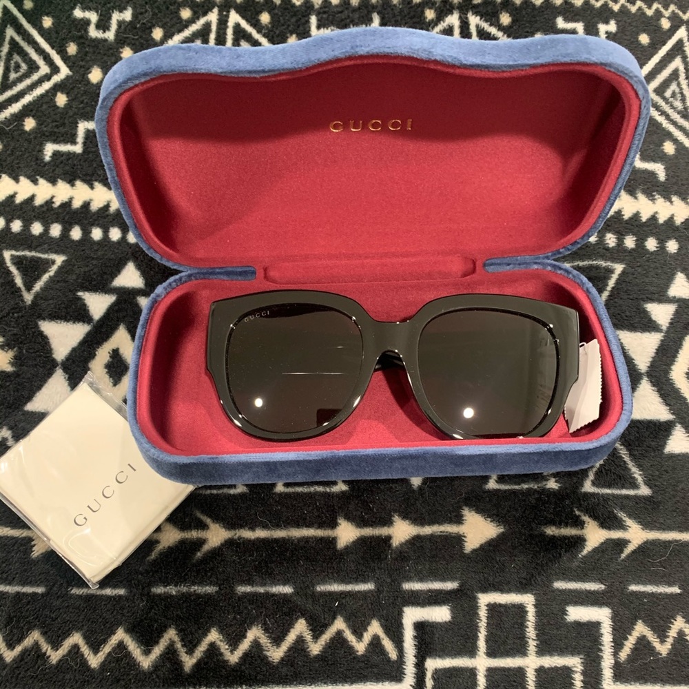 Gucci sunglasses
